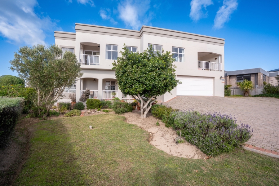 5 Bedroom Property for Sale in Myburgh Park Western Cape